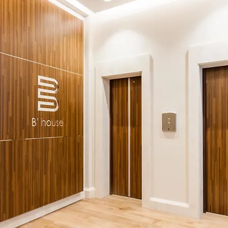 Apartmán B' House Deluxe - Piazza Affari M1 Cordusio *